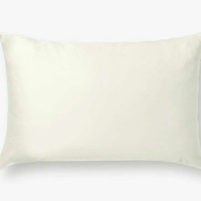 Vindstilla pillowcase in Mulberry silk